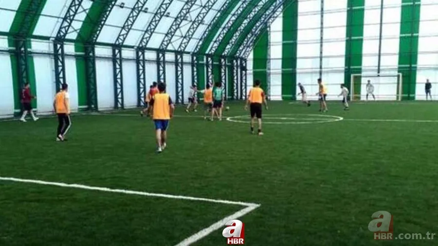 Halı sahalar açıldı mı? Halı sahalar 1 Haziran'da açılıyor mu? Kabine Toplantısı halı saha kararı... 1