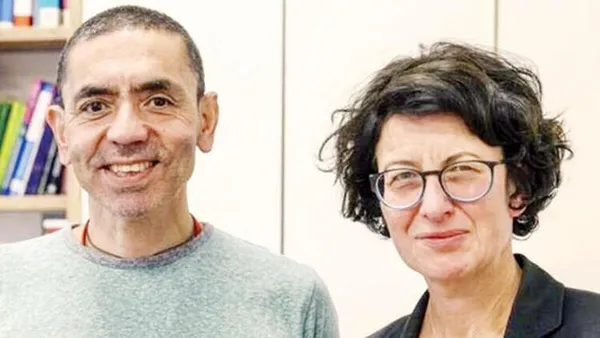 Koronavirüs aşısını bulan Türk çiftten Trump’ın iddialarına cevap