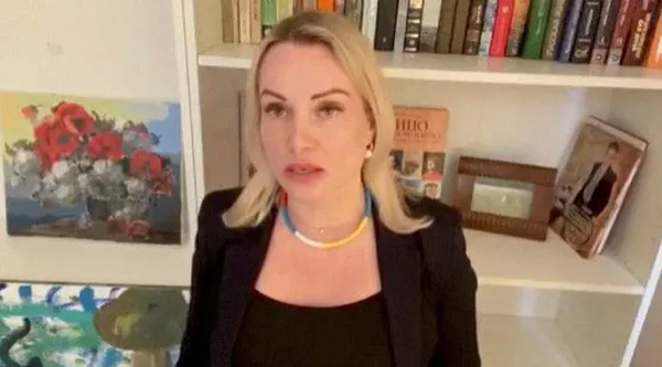 Macron’u reddeden Rus gazeteci Alman gazetesine transfer oldu!