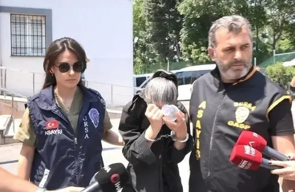 1700384878092.jpeg Çöp evde bulunan Cem Muhammet için önemli karar! İşte Cem Muhammet’in son hali - 6