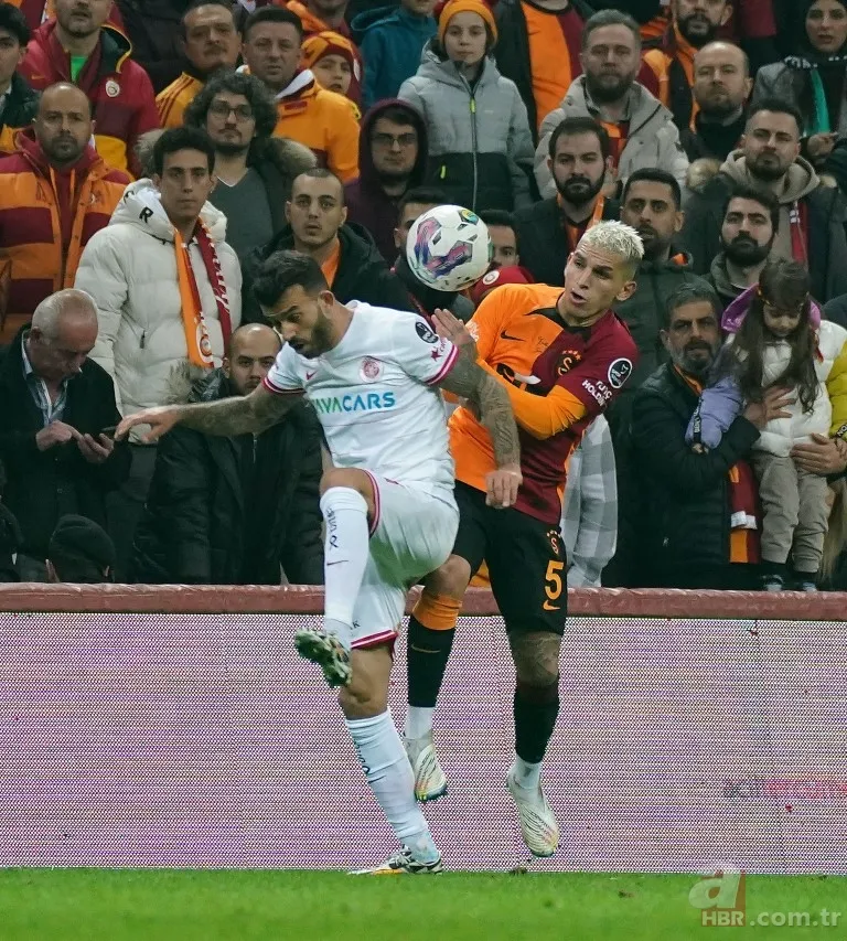 Okan Buruk'tan transfer sözleri: Çalışmalar var 19