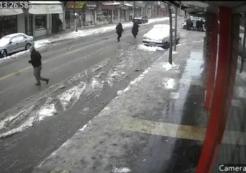 13 kişiye mezar oldu! Yetiş Apartmanı’nın yıkılma anı ortaya çıktı