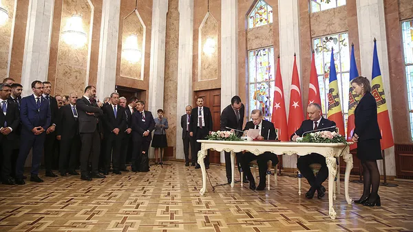 Başkan Erdoğan Moldova'da konuştu: Stratejik ortak olduk - 2