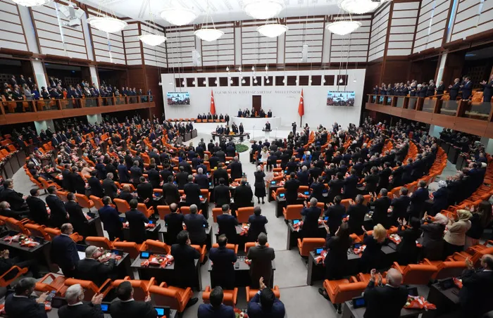 Meclis açılışında muhalefet Başkan Erdoğan'ı ayakta karşıladı - 2