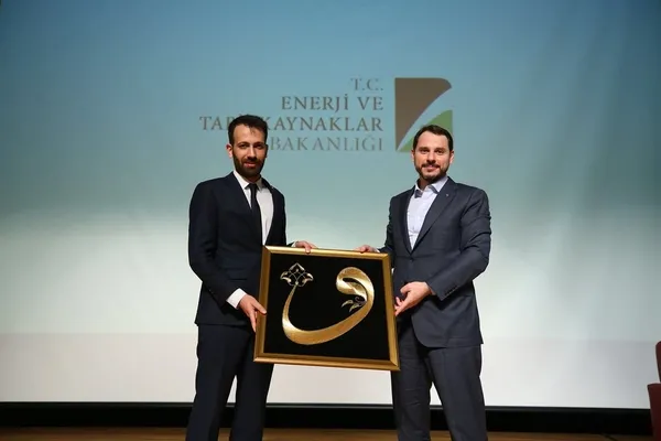 Bakan Albayrak'tan gençlere tam destek - 6