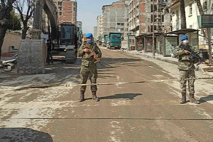 milli-savunma-bakani-hulusi-akardan-mehmetcike-iftiraya-tepki-fedakarlikla-ve-azimle-calisiyoruz-1677672378369.jpg Milli Savunma Bakanı Hulusi Akar'dan Mehmetçik'e iftiraya tepki! Fedakarlıkla ve azimle çalışıyoruz - 4