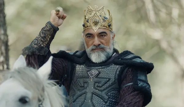 destan-18-yeni-bolum-son-fragman-izle-batuga-dag-tahtina-oturuyor-1649062548808.jpg Destan 18. yeni bölüm son fragman izle | Batuga dağ tahtına oturuyor - 6