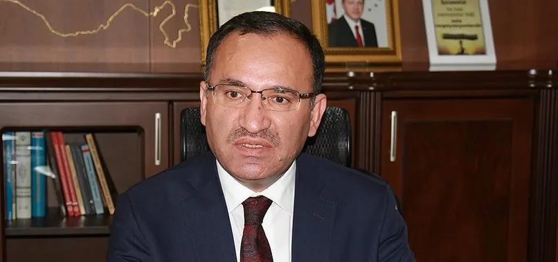 Bakan Bozdağ'dan sosyal medya uyarısı