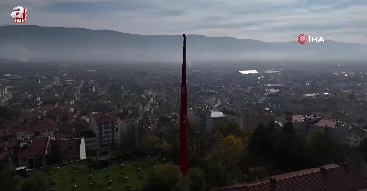 Bolu’yu sis tabakası kapladı
