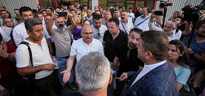 İzmir Büyükşehir Belediyesi çalışanları kazan kaldırdı! İş bırakan memurlardan protesto: Emekçiler burada Cemil Tugay nerede?