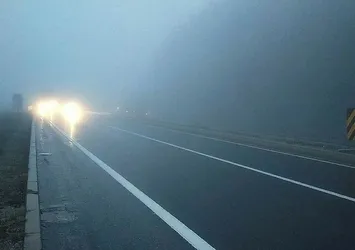 Bolu Dağı'nda sis ve yağmur etkili oluyor
