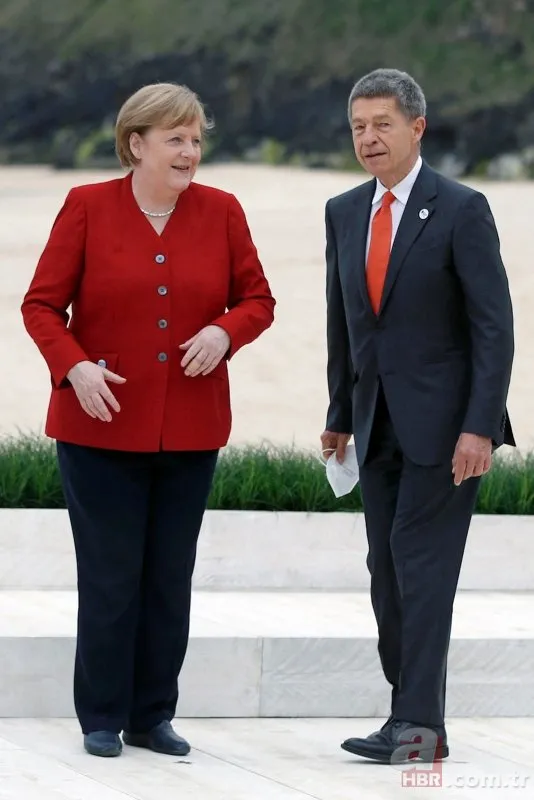 Almanya’nın ilk kadın başbakanı Merkel dönemi geride kaldı