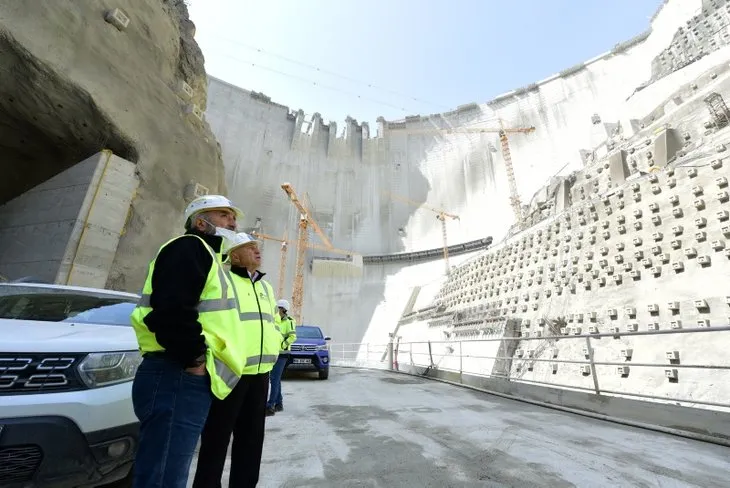 Yusufeli Barajı ne zaman açılacak | Tarihi projede önemli gelişme! 80 tonluk elektrik türbini montajlandı