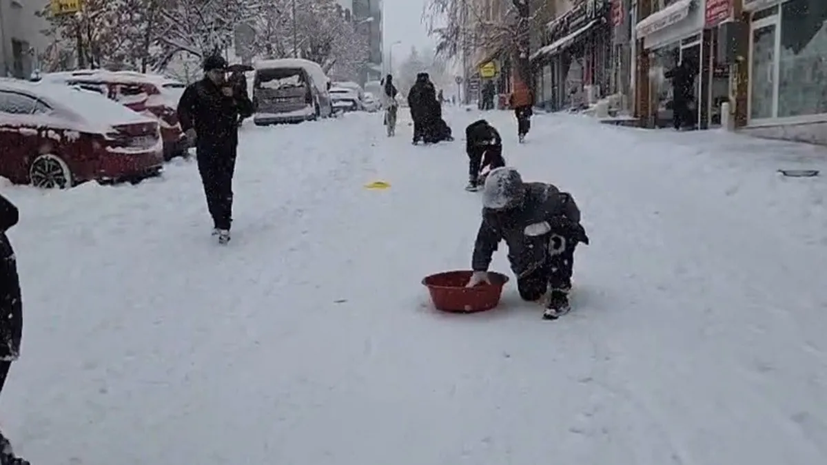 İstanbul dahil tüm liste güncellendi! 2 Ocak’ta hangi illerde okullar kapalı olacak?