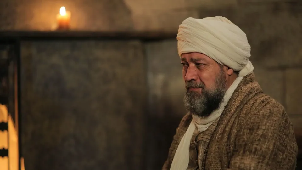 Kuruluş Osman'ın Şeyh Edebalı'sı Seda Yıldız'ın oğlu da oyuncu çıktı!