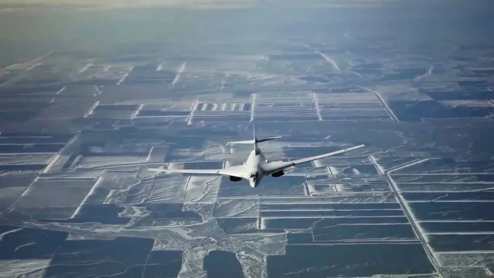 Rusya'nın uzun menzilli Tu-160 uçakları havada kalma rekoru kırdı - 1