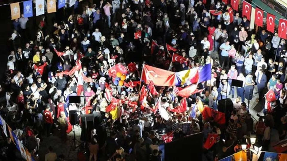 Yurt dışındaki Türkler orada toplandı