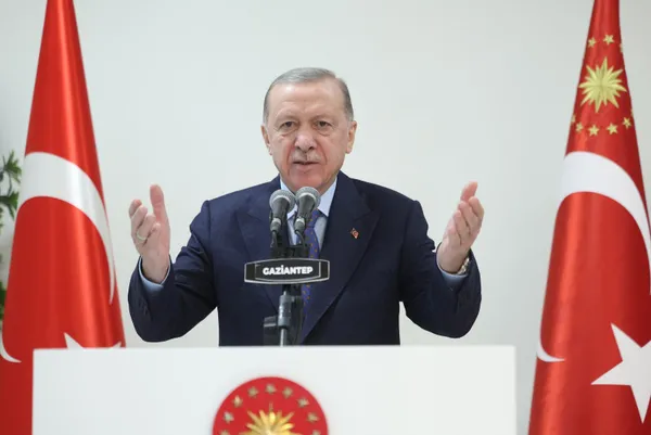 Başkan Erdoğan: Söz verdik yaptık | İslahiye’de deprem konutları teslim edildi