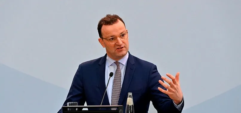 Almanya Sağlık Bakanı Jens Spahn: Covid-19 mutasyonunun aşıya etkisi yok