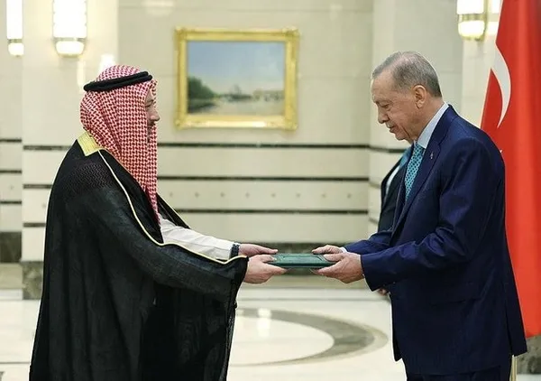 Başkan Erdoğan’dan Külliye’de peş peşe önemli kabuller! 13 yıl sonra bir ilk yaşandı