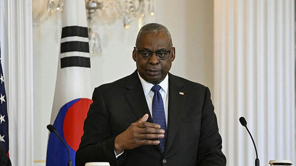 ABD Savunma Bakanı Austin İsrailli mevkidaşı ile görüştü