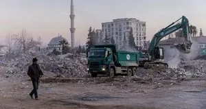 Öldürmeyen Allah, öldürmüyor