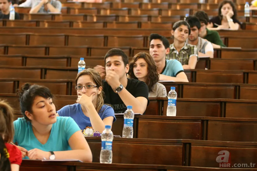 2025 üniversite kontenjanları açıklandı: Devlet üniversiteleri %99 doldu! İşte lisans ve ön lisans yerleşen öğrenci sayıları 7