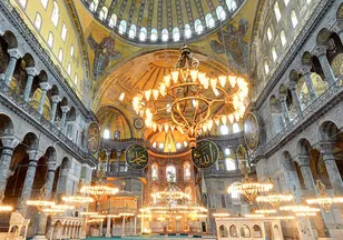 Ayasofya-i Kebir Camii'nde tarihi dönüşüm