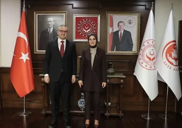 Aile ve Sosyal Hizmetler Bakanı Göktaş TCMB Başkanı Karahan ile bir araya geldi