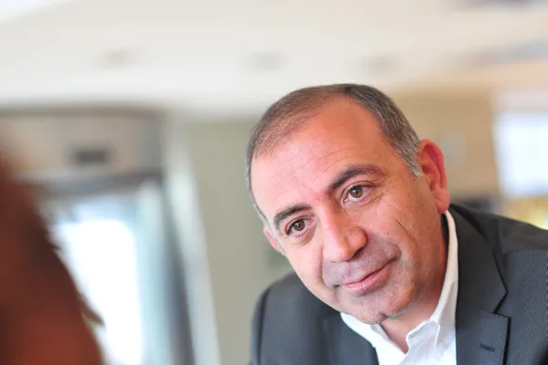 ak-parti-yaptikca-chp-kendine-mal-ediyor-simdi-de-sosyal-konutu-sahiplendiler-1659386737416.jpg AK Parti yaptıkça CHP kendine mal ediyor: Şimdi de sosyal konutu sahiplendiler - 5