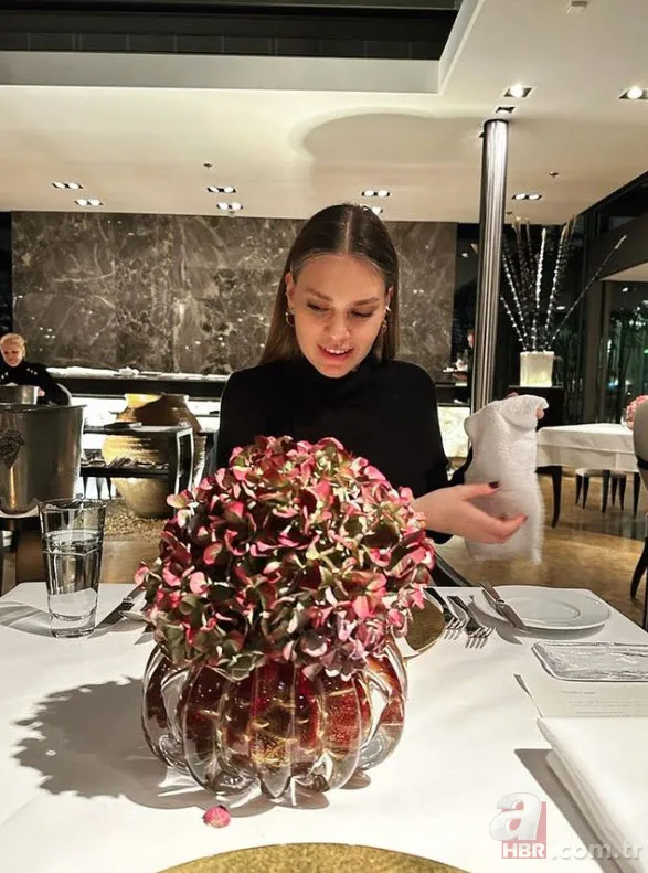 Bebek bekleyen Aslı Enver eşine poz verdi! Fotoğraflarına beğeni yağdı 9