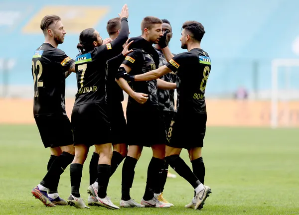 Konyaspor Göztepe maç sonucu: 2-3