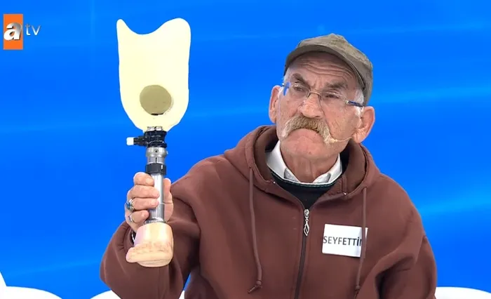 1-gunluk-gelin-protez-bacagini-birakip-kacti-muge-anlida-akilalmaz-olay-1765446110525.jpg Kaynak: ATV