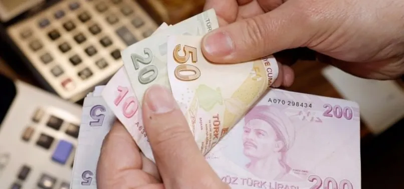 SGK emekli maaşlarının yatacağı tarihi açıkladı