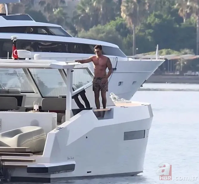 Kıvanç Tatlıtuğ 70 milyonluk lüks yatıyla bakın nasıl görüntülendi 5