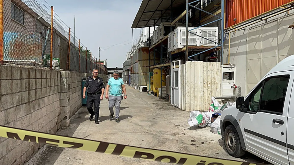 Gaziantep'te aynı fabrikada çalıştığı arkadaşını öldüren şahıs intihar etti