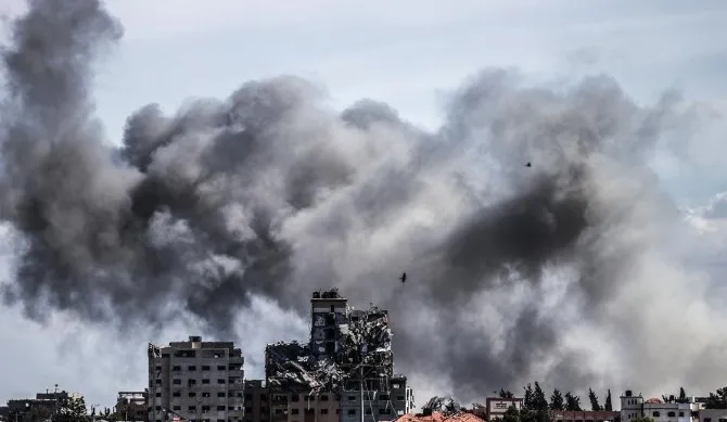 İşgalciler Gazze’de binaları yıka yıka katliam yaptı! Çok sayıda ölü ve yaralı var