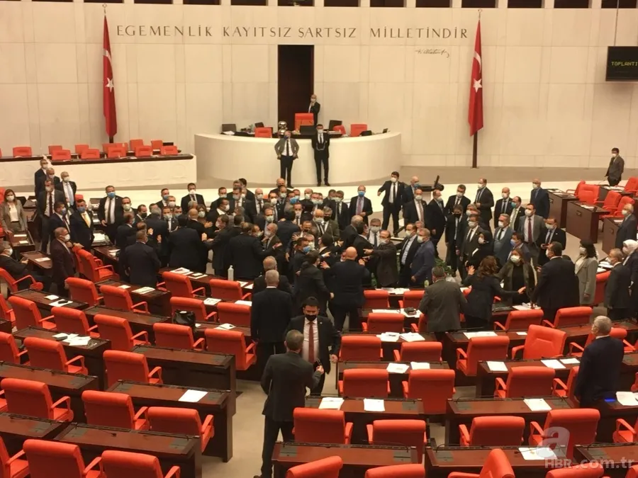 TBMM’de arbede! AK Parti ile CHP arasındaki tartışmaya HDP de karıştı 18
