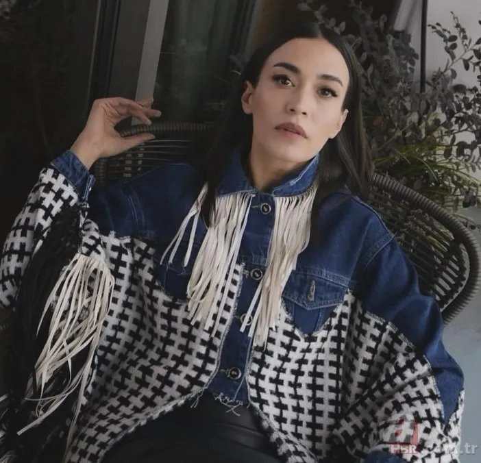 10 yaşındaki Ahmet Kaan kocaman olmuş... Bahar'ın Rengin'i Ecem Özkaya'nın yakışıklı oğluna bakın! 3