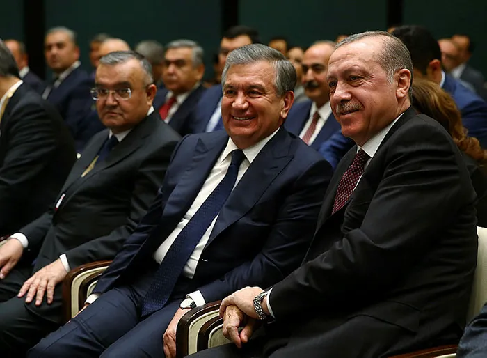 Özbekistan Cumhurbaşkanı Şevket Mirziyoyev’den flaş Azerbaycan ve Türkiye önerisi