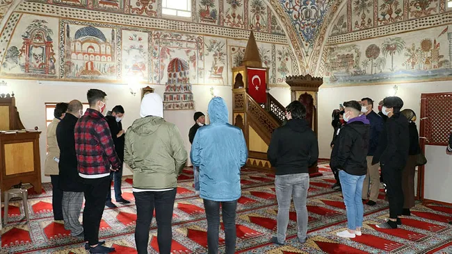 'Bizim Yunus' projesi gençlerin geleceğine ışık tutuyor - 2