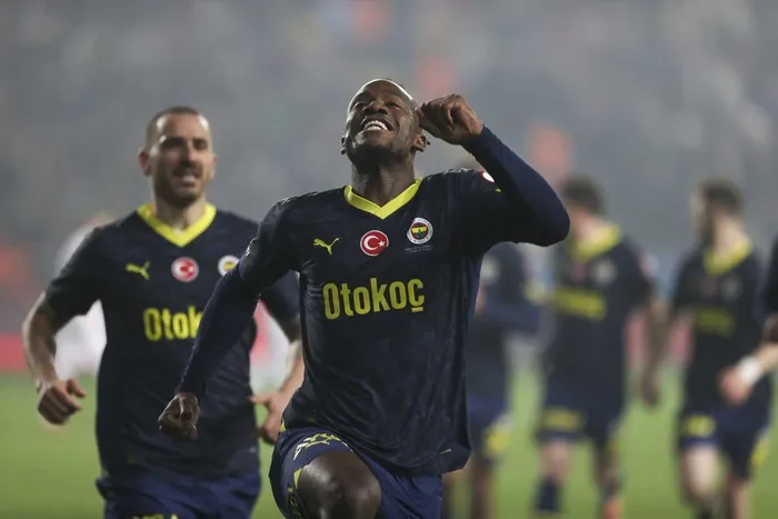 1719823342994.jpg Batshuayi Aslan olmak için İstanbul'da! Yıldız oyuncu Galatasaray'a imza atacak... - 3