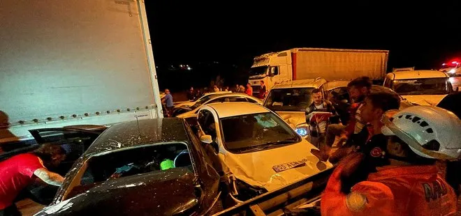 Samsun’da zincirleme kaza! Tam 23 araç birbirine girdi! Aralarında TIR ve yolcu otobüsü de var... Çok sayıda kişi yaralandı