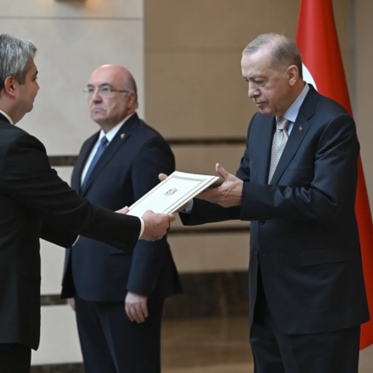 Erdoğan, AB Delegasyonu ile Kore, Kuveyt, Malezya ve Moğolistan büyükelçilerinin güven mektuplarını kabul etti
