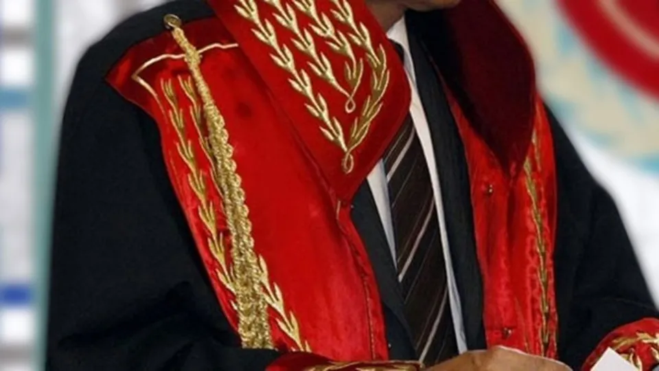Savcıdan taciz skandalı! Katibe attığı mesajlar şoke etti: Sen bir tanesin...