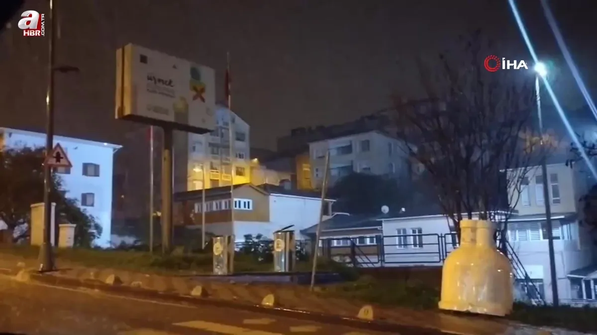 İstanbul'da beklenen yağış başladı