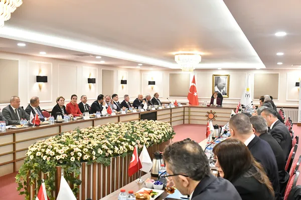 ’İP’ler koptu! İYİ Parti CHP’nin yerel seçimde işbirliği teklifini reddetti