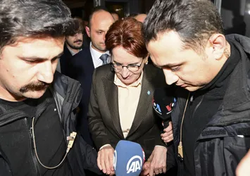 Meral Akşener kritik toplantı sonrası 6'lı koalisyonu yerden yere vurdu: İYİ Parti kıskaca alınmıştır boyun eğmeyiz