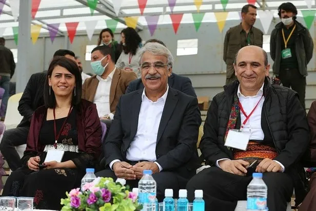 Diyarbakır’da terör örgütü propagandası yapılan nevruz etkinliğine soruşturma: 81 kişiden 13’ü gözaltına alındı