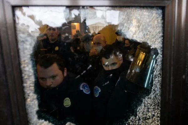 ABD darbe mi oldu | Donald Trump için flaş iddia: Yolun sonuna geldi